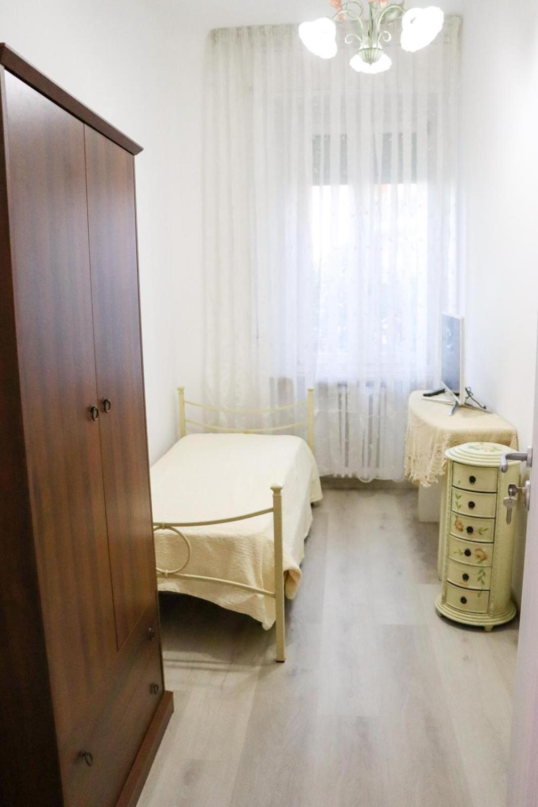 La Casa Di Piccoli Di Gabriele Martelli E Catia Pacetti - Appartamento Ancona Esterno foto